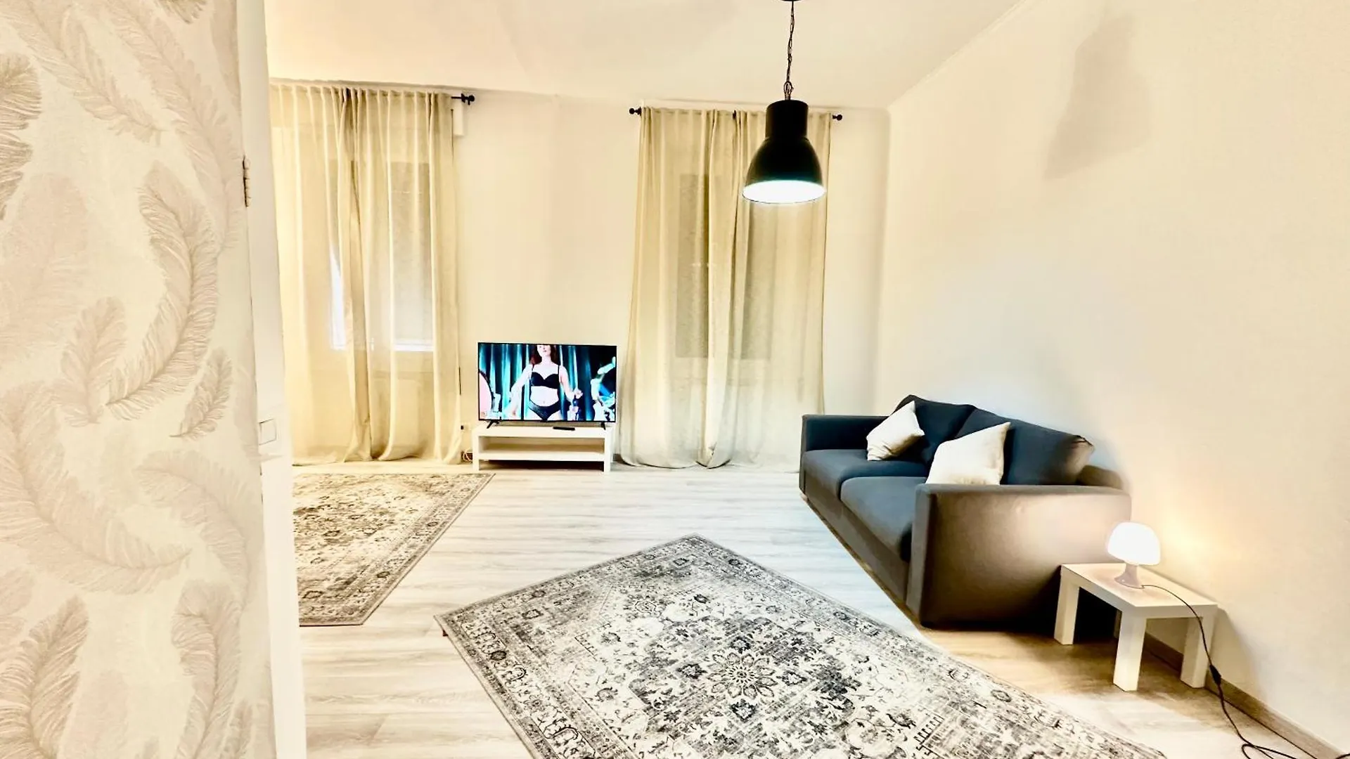 The Center Residence Генуя
